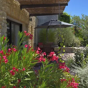 gite-les-lavandes.fr-provencehotel.com/